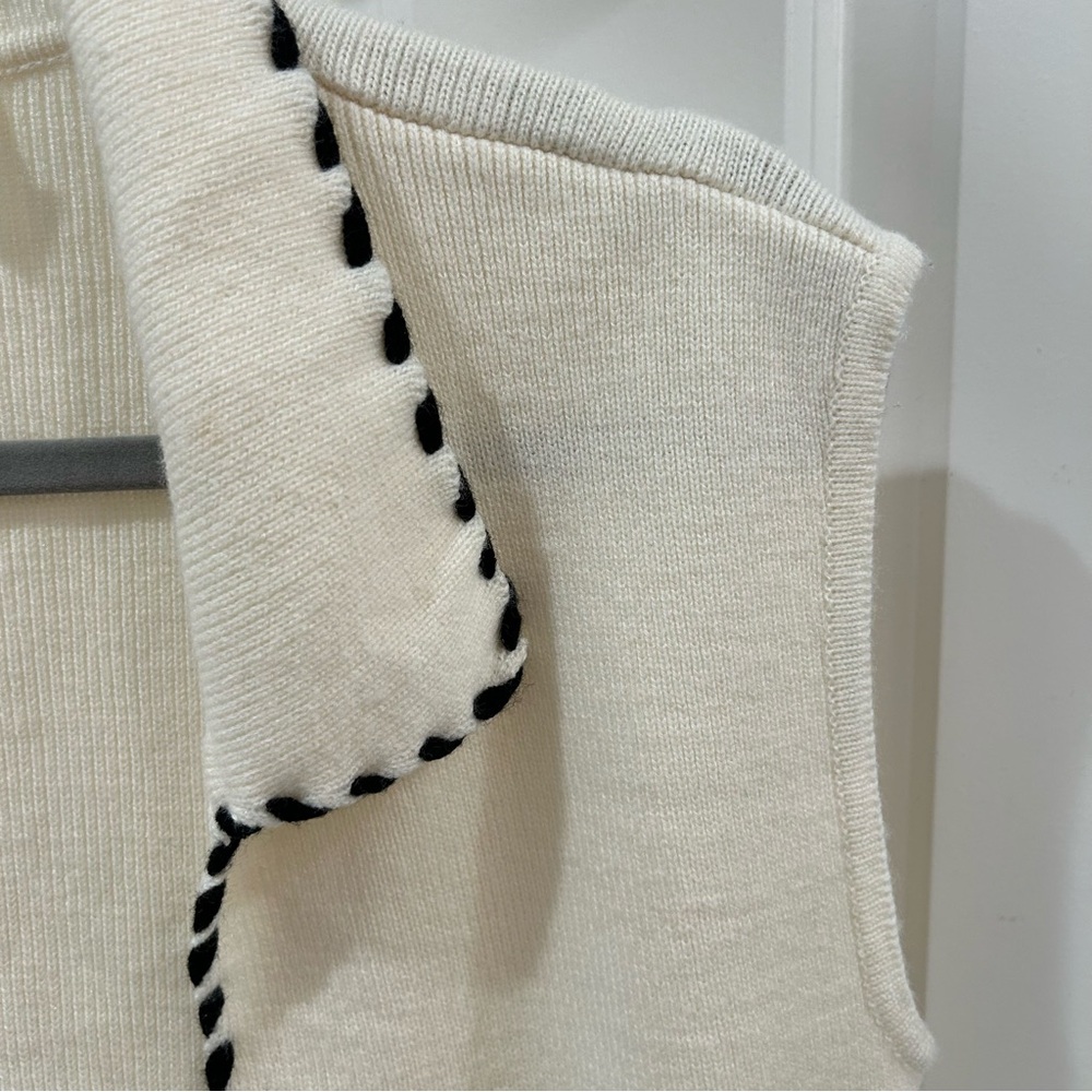 Vintage Cream Knit Cardigan Whipstitch Black Trim Vest Sleeveless - Picture 8 of 13